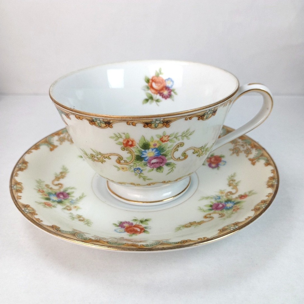 Vintage Empress China Windmere 822 Pattern Footed Cup And Saucer Set Japan
